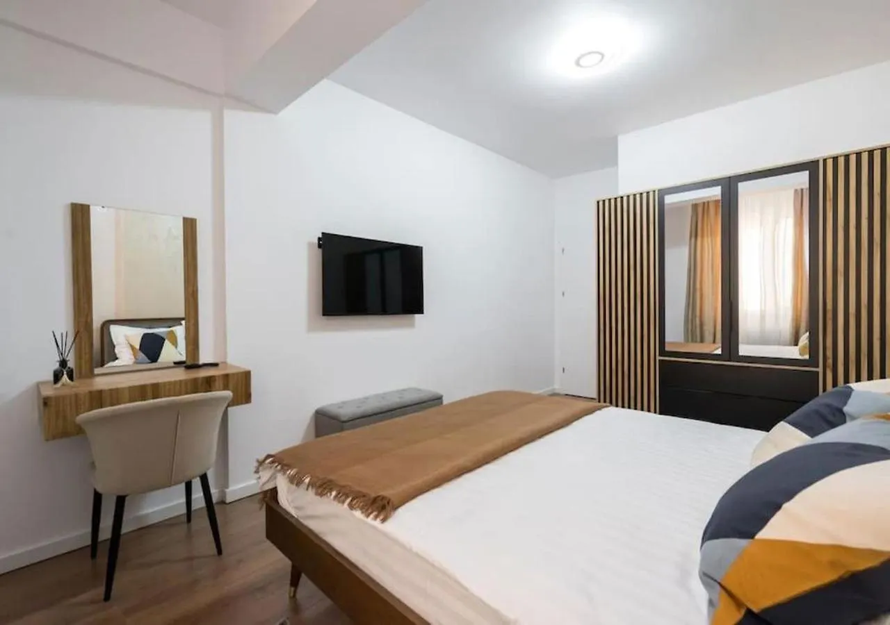 Bonita - Chic Urban Retreat With Private Balcony Apartment Bucureşti 0*,  România