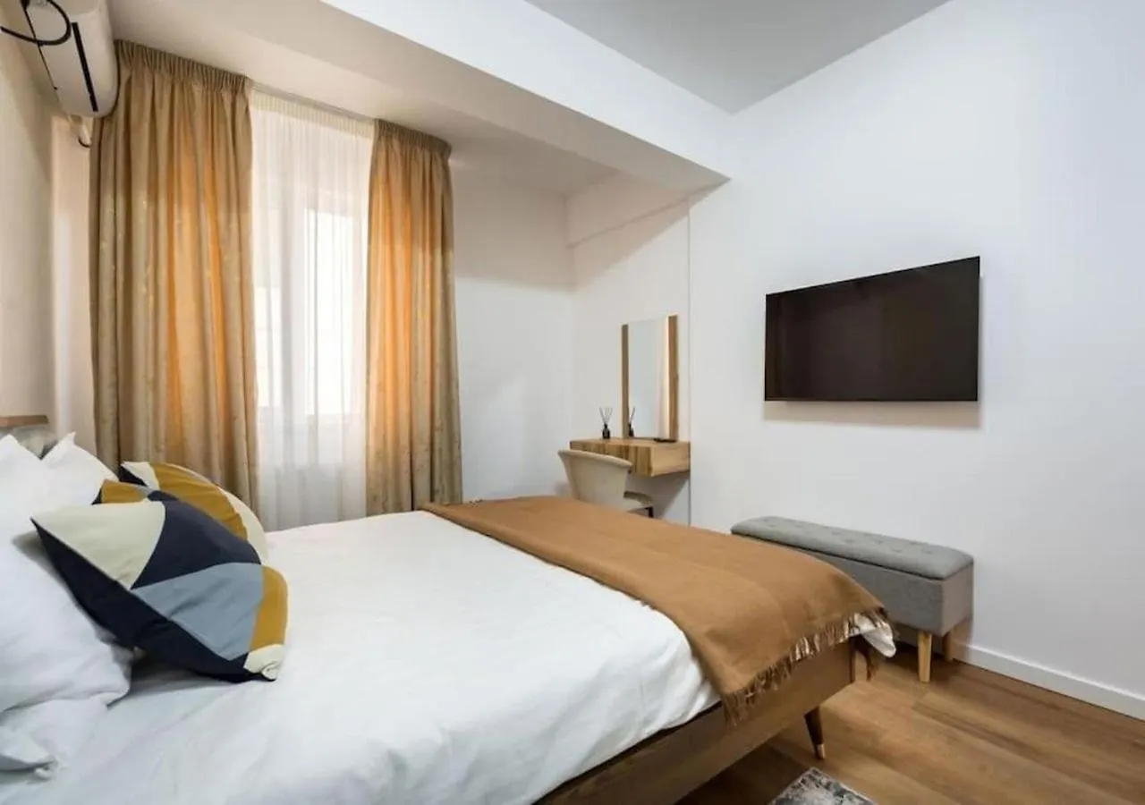 Bonita - Chic Urban Retreat With Private Balcony Apartment Bucureşti România